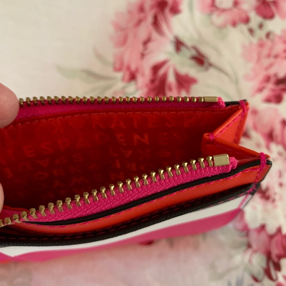 Kate Spade ♠️Bonita stripe wallet - Picture 4 of 6